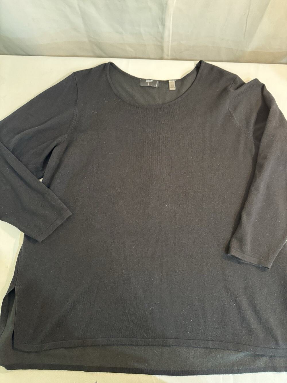 TAHARI WOMAN Black Long Sleeve High-Low Hem Tunic Lightweight Sweater Size 1X